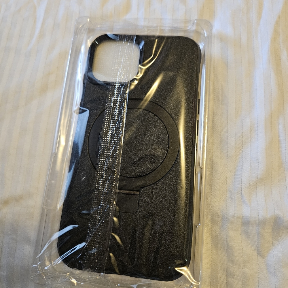 Phone case for Iphone 13 and 14.
